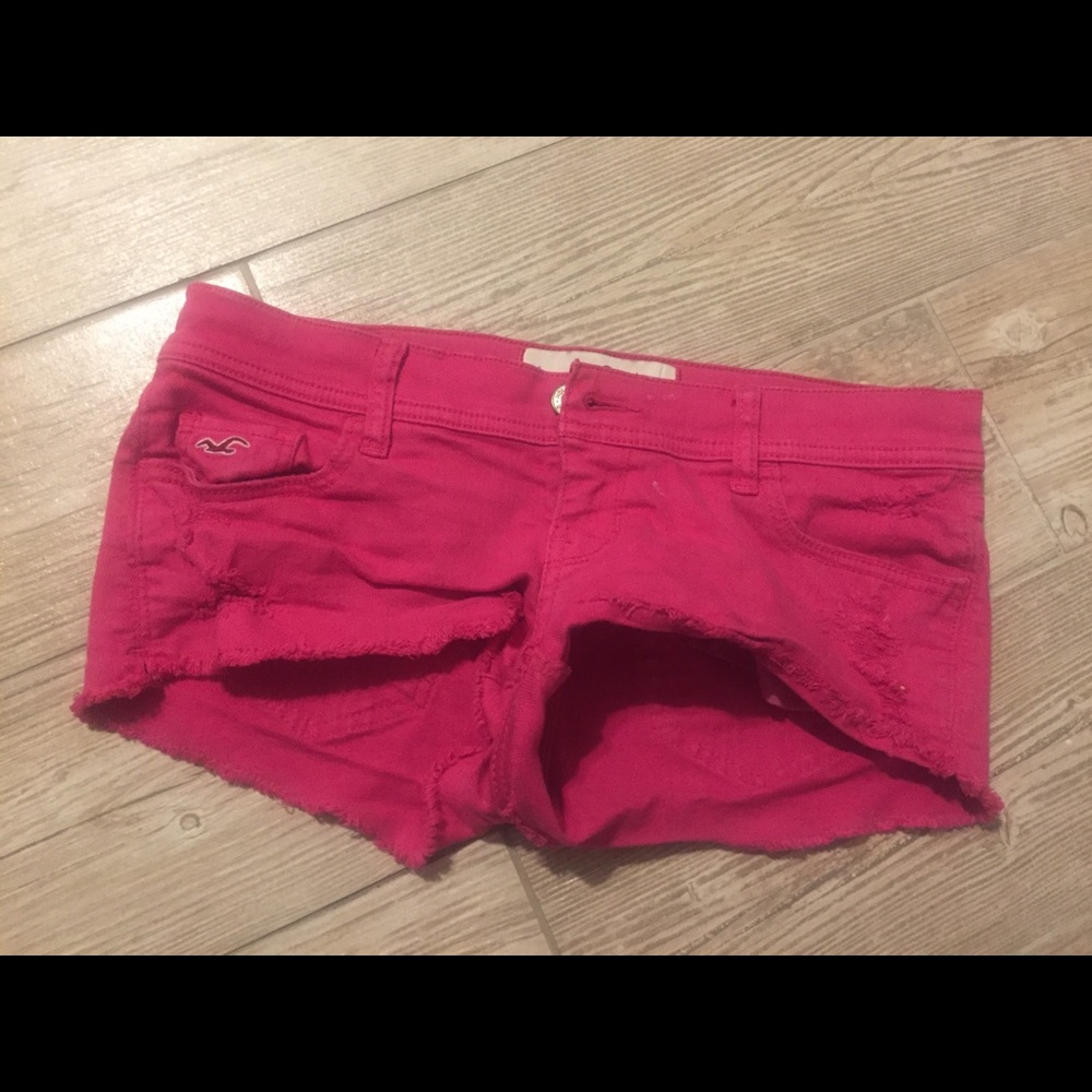 Hollister pink shorts